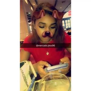 Meet your Posher, Jessica j.